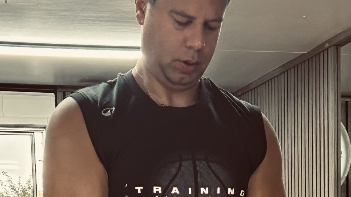 An image of a client of the month training in the fitness studio