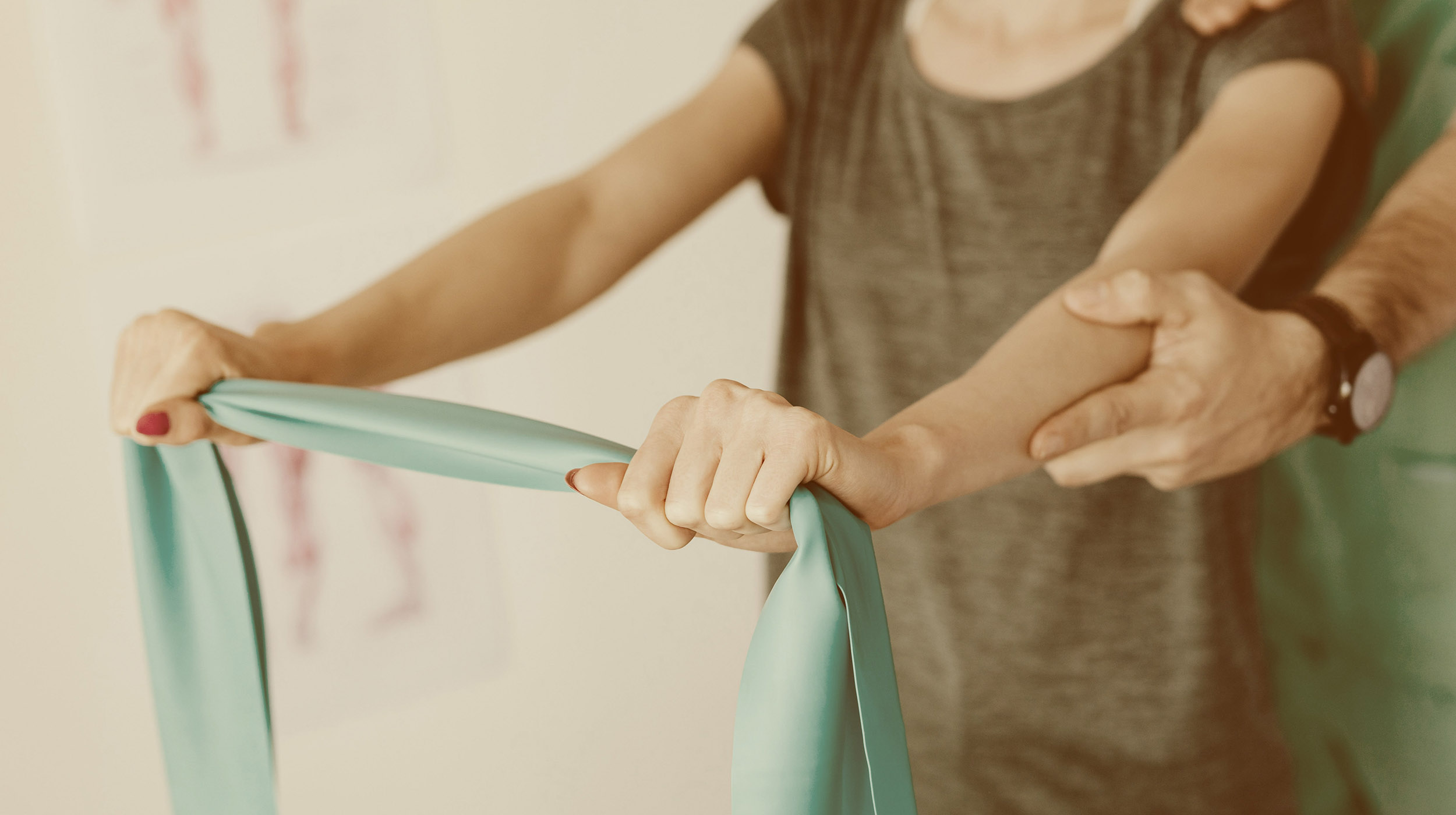 lady using resistance band for shoulder health